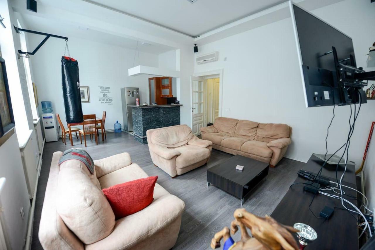 East-West Apartment Sarajevo Exterior photo